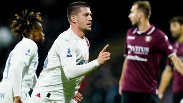 九游体育-【人物】从备选中的备选到主角，约维奇期待续约