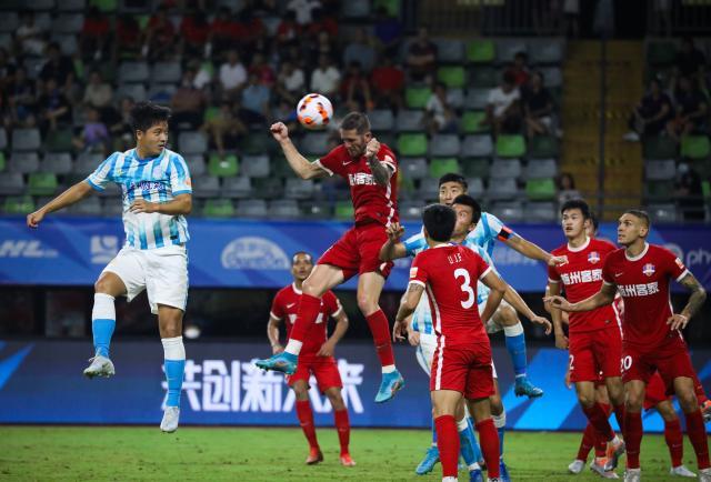 九游娱乐-【中超】姜积弘头槌武卡诺维奇破门 梅州2比1广州城